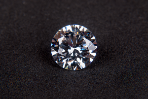 -diamond-gem-cubic-zirconia-jewel-shiny