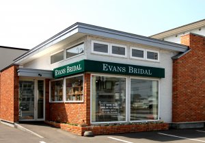 北海道旭川市エヴァンスブライダル旭川本店