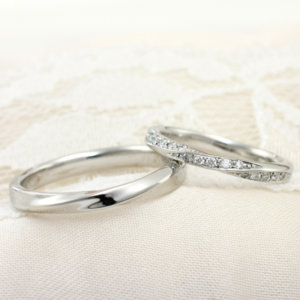 結婚指輪ウェーブデザイン